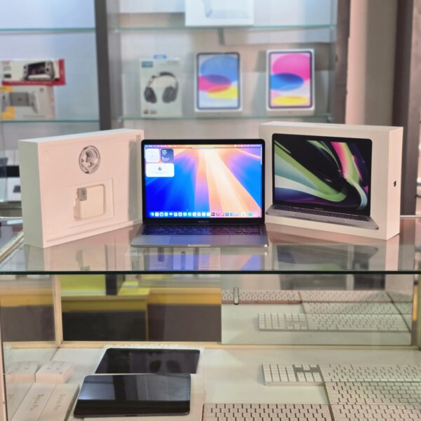 💻 MacBook Pro M1 — 8GB RAM — 512GB SSD