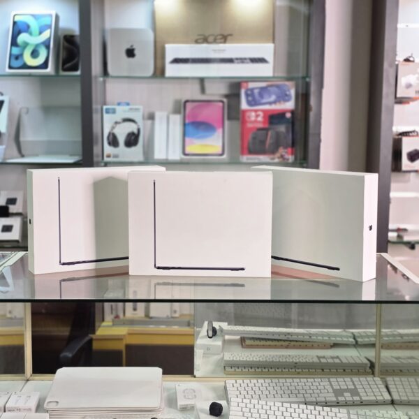 MacBook Air M4 16GB RAM 256GB SSD - Brand New